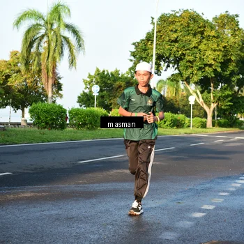 Runner Photo 6012718