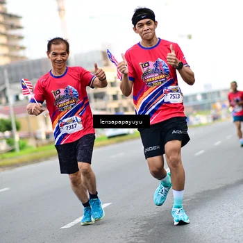 Runner Photo 6012745