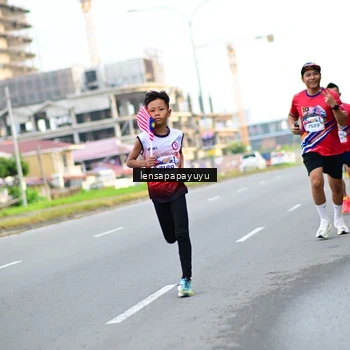 Runner Photo 6012762