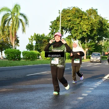 Runner Photo 6012770