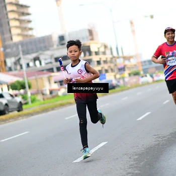 Runner Photo 6012774