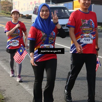 Runner Photo 6012779