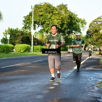 Runner Photo 6012780