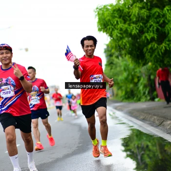 Runner Photo 6012792