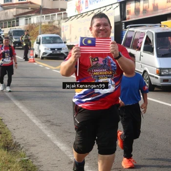 Runner Photo 6012807