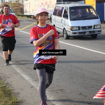 Runner Photo 6012813
