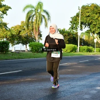 Runner Photo 6012818