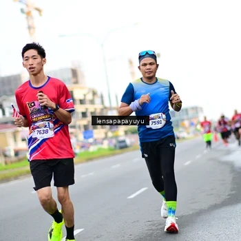 Runner Photo 6012832
