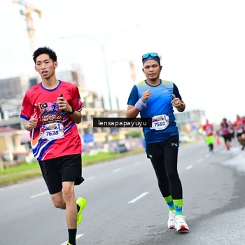 Runner Photo 6012836