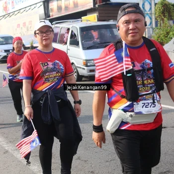 Runner Photo 6012838