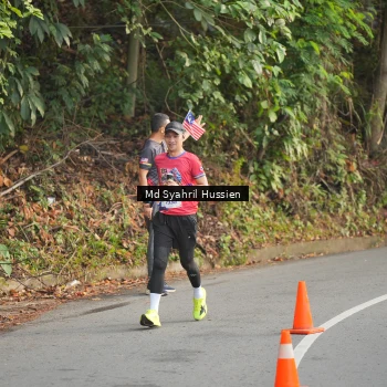 Runner Photo 6012860