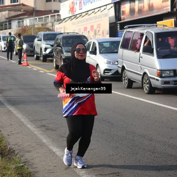 Runner Photo 6012863