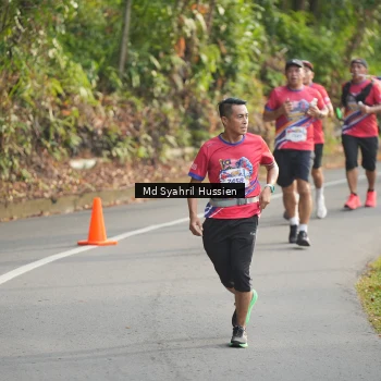 Runner Photo 6012867