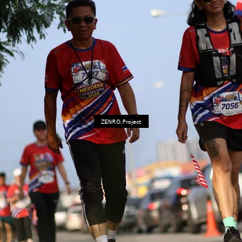 Runner Photo 6012870