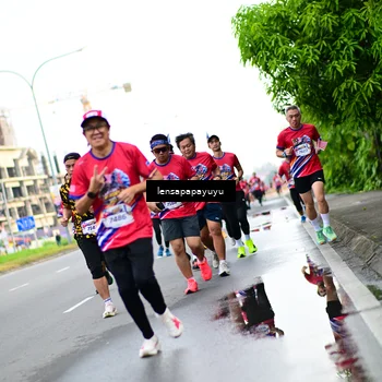 Runner Photo 6012883