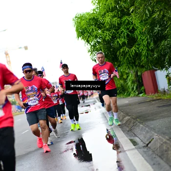 Runner Photo 6012888