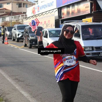 Runner Photo 6012892