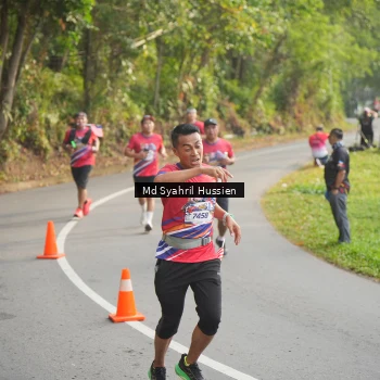 Runner Photo 6012902