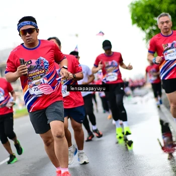 Runner Photo 6012905