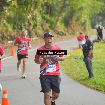 Runner Photo 6012923