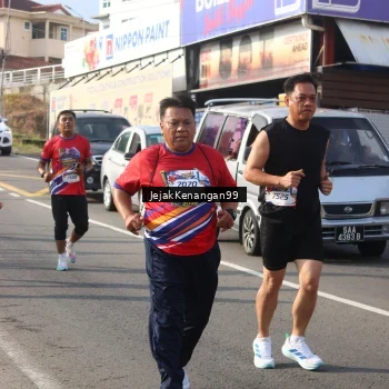 Runner Photo 6012938