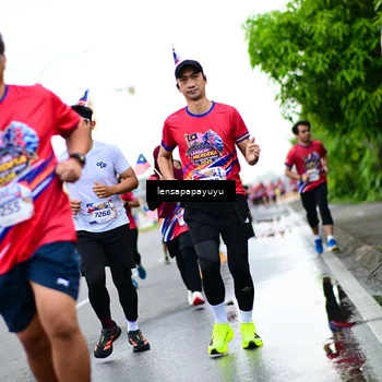 Runner Photo 6012942