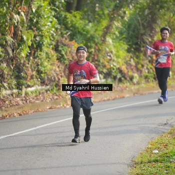 Runner Photo 6012945