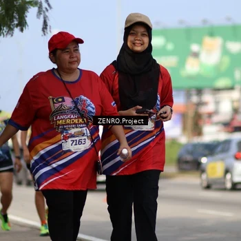 Runner Photo 6012956