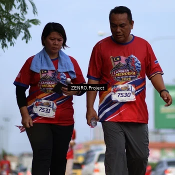 Runner Photo 6012958