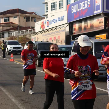 Runner Photo 6012976