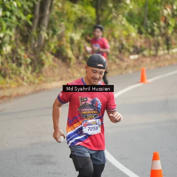 Runner Photo 6012981