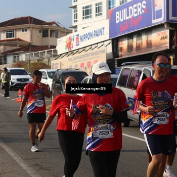 Runner Photo 6012983