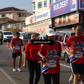 Runner Photo 6012992
