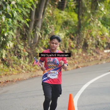 Runner Photo 6012997