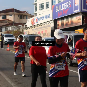 Runner Photo 6013001