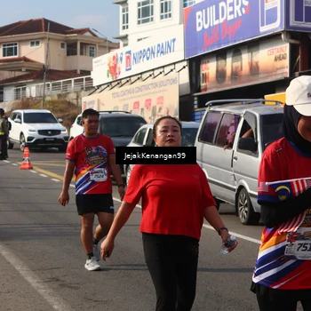 Runner Photo 6013008