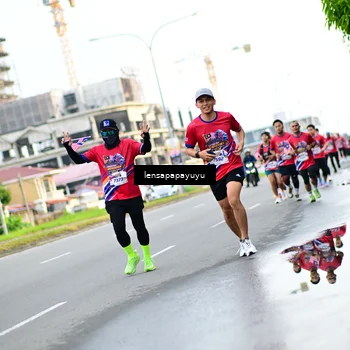 Runner Photo 6013055