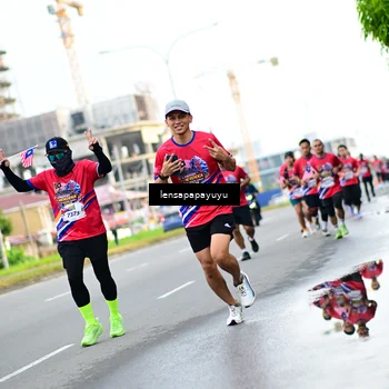 Runner Photo 6013068