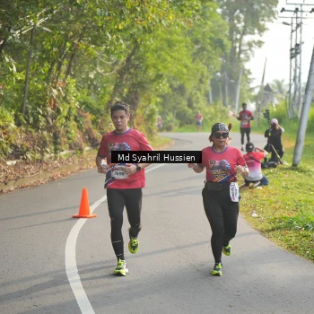 Runner Photo 6013071