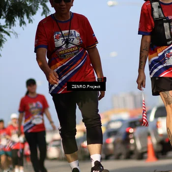 Runner Photo 6013073