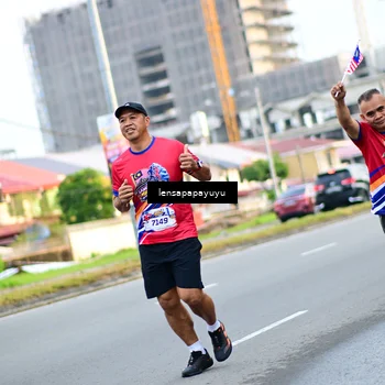 Runner Photo 6013078