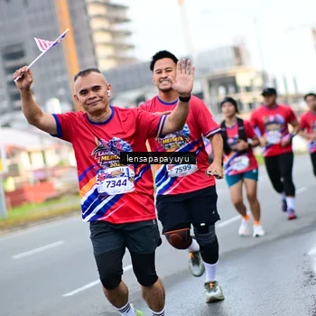 Runner Photo 6013101