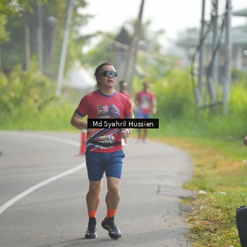 Runner Photo 6013102