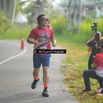 Runner Photo 6013106