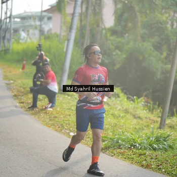Runner Photo 6013111
