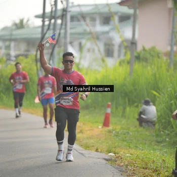 Runner Photo 6013113
