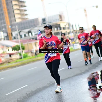 Runner Photo 6013153