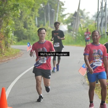 Runner Photo 6013159