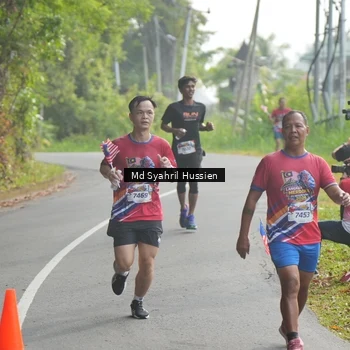 Runner Photo 6013160