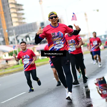 Runner Photo 6013196